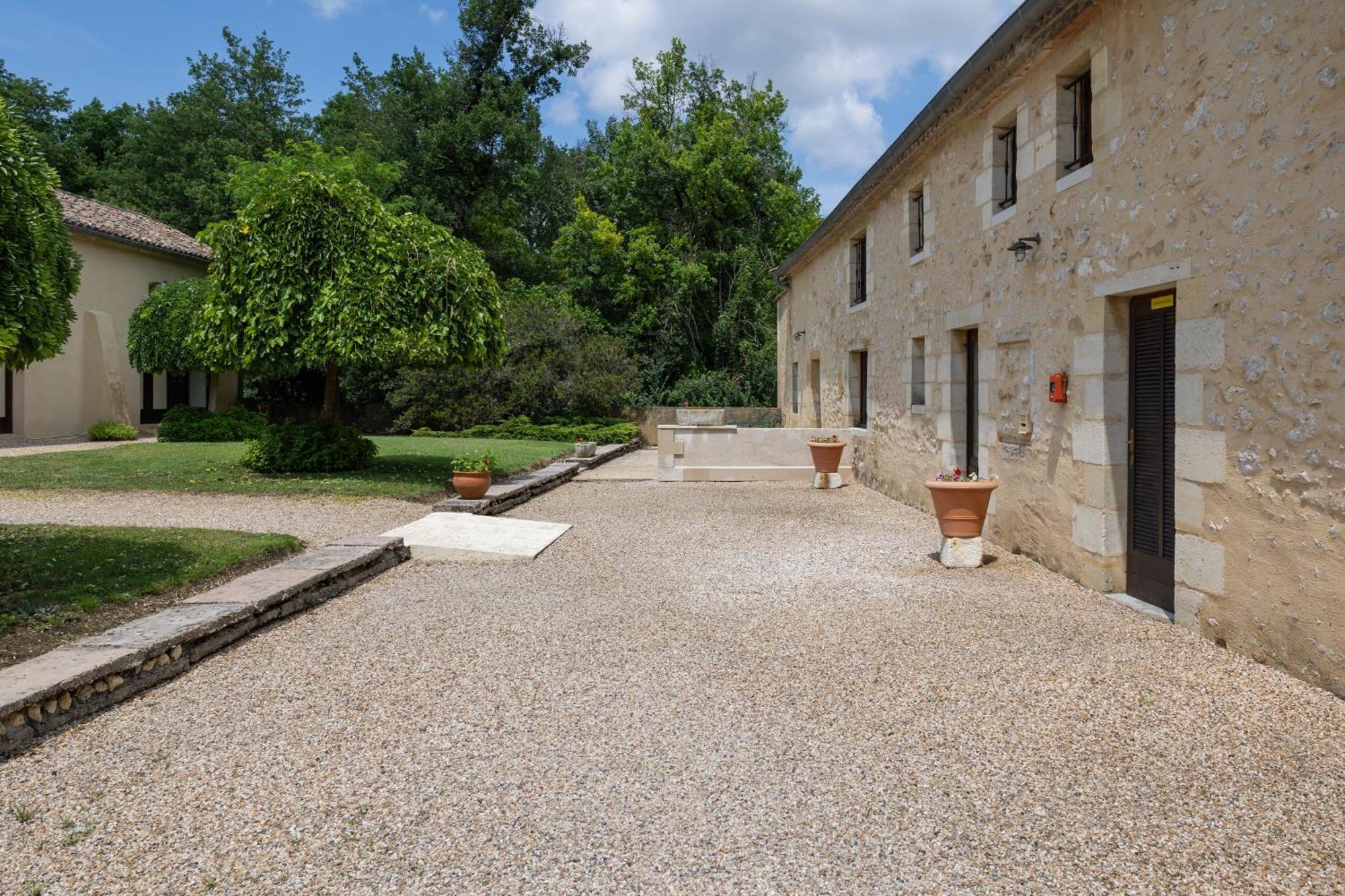 Chateau De Sanse Sainte-Radegonde  Exterior photo